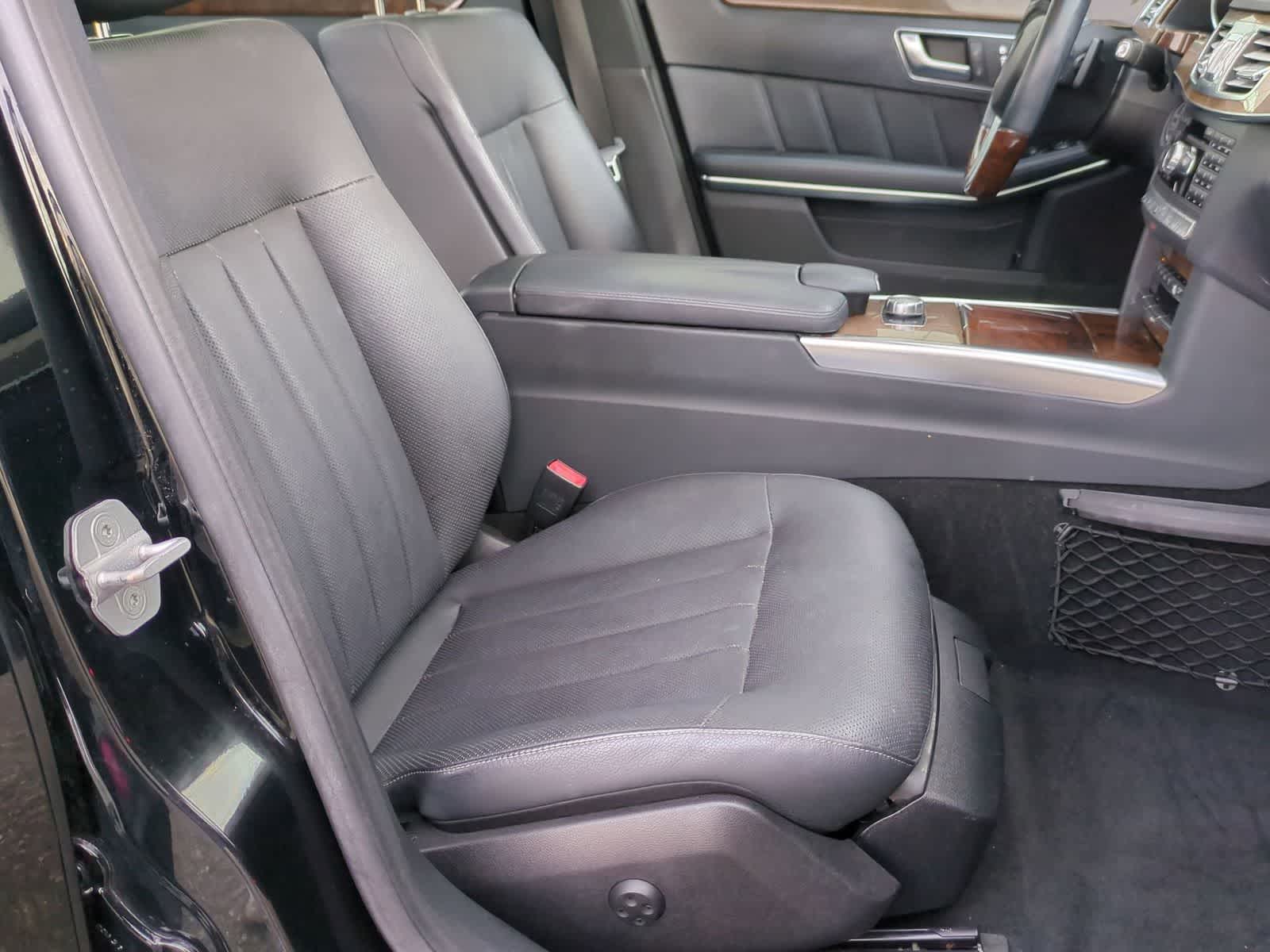 Thumbnail: 2014 Mercedes-Benz E-Class - 22