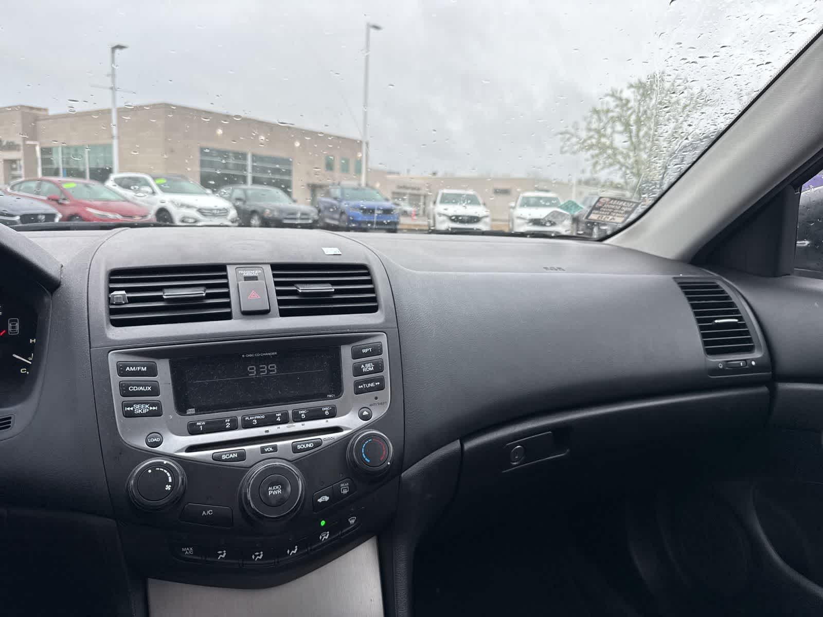 Thumbnail: 2006 Honda Accord - 21