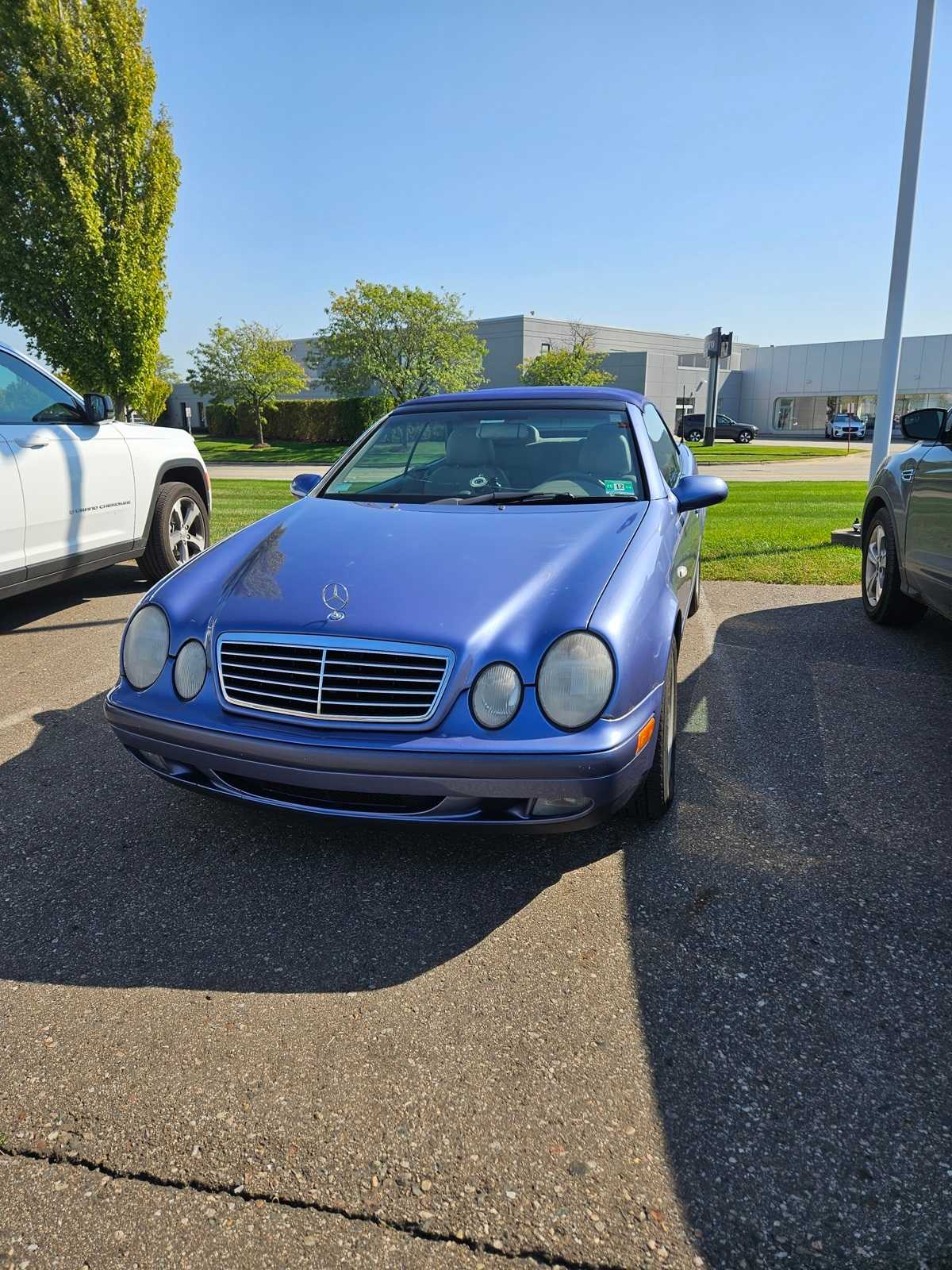 Thumbnail: 1999 Mercedes-Benz CLK - 3