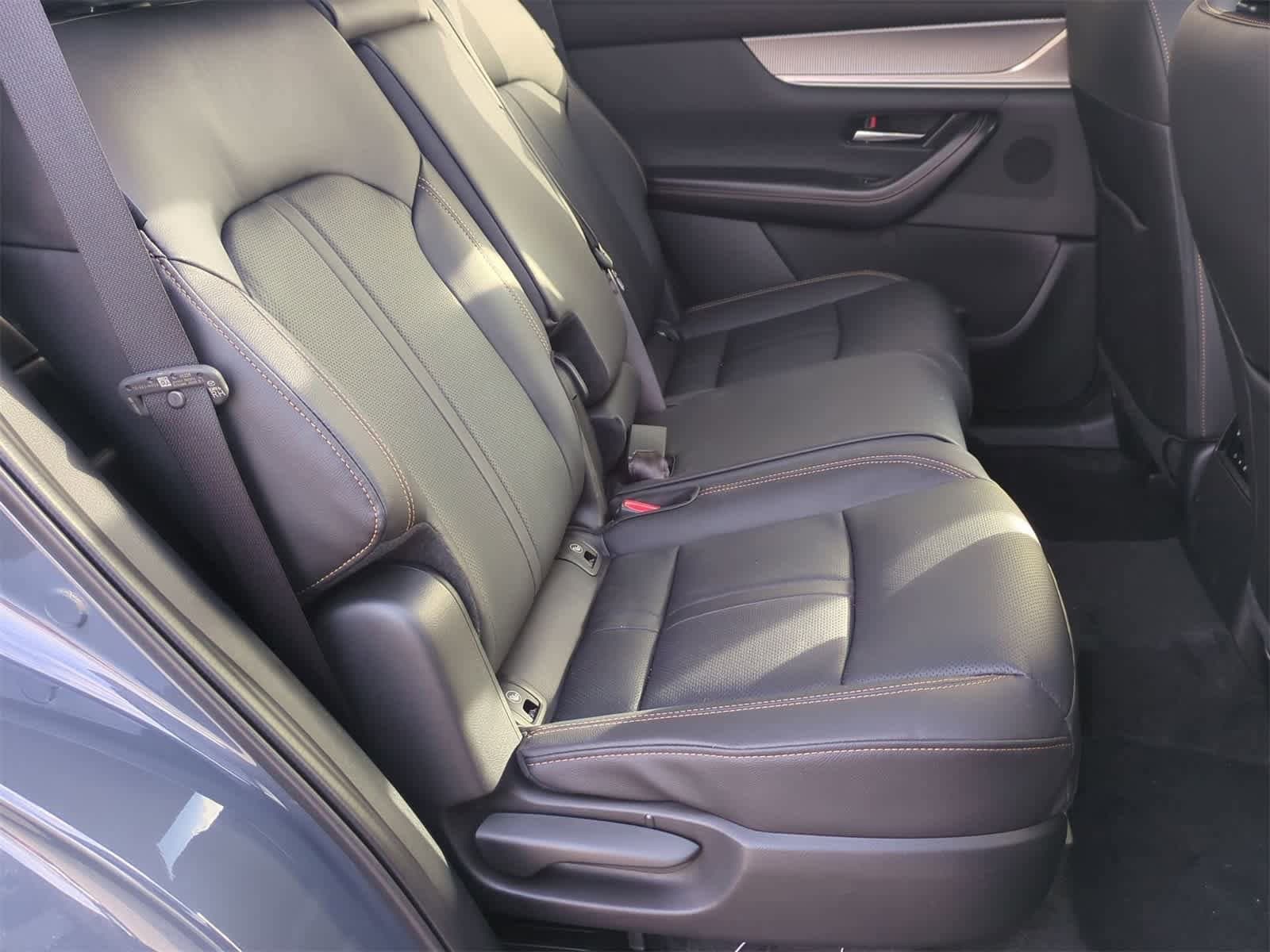 Thumbnail: 2026 Mazda CX-70 - 20