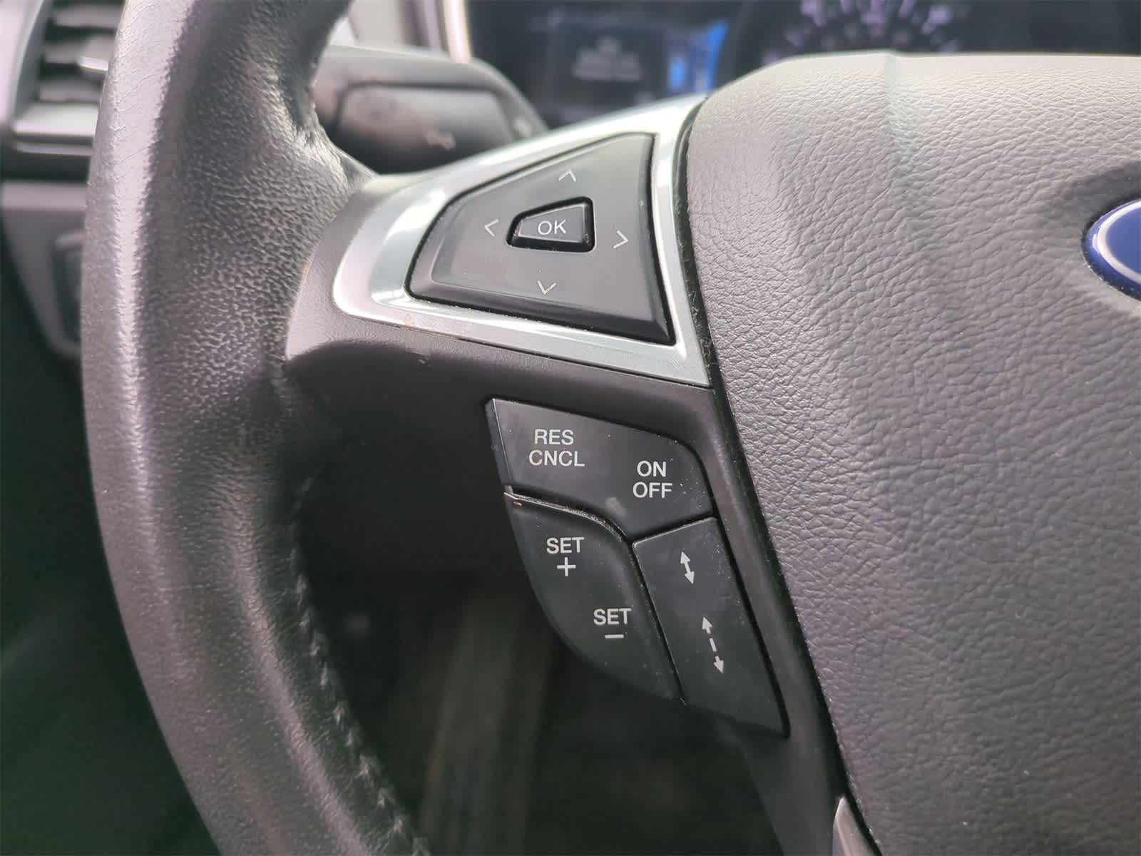 Thumbnail: 2013 Ford Fusion - 24