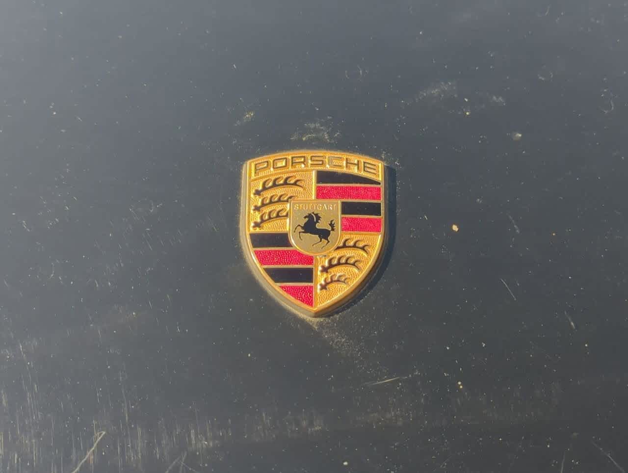 Thumbnail: 2002 Porsche 911 - 10