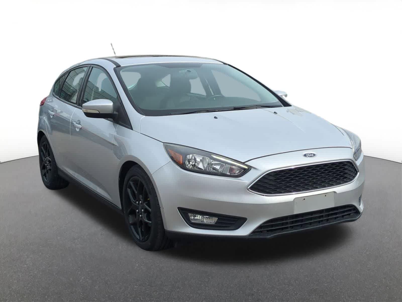 Thumbnail: 2016 Ford Focus - 8