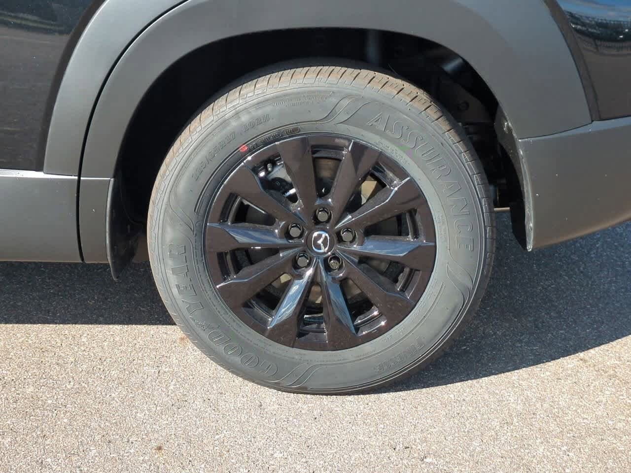 Thumbnail: 2026 Mazda CX-50 - 12