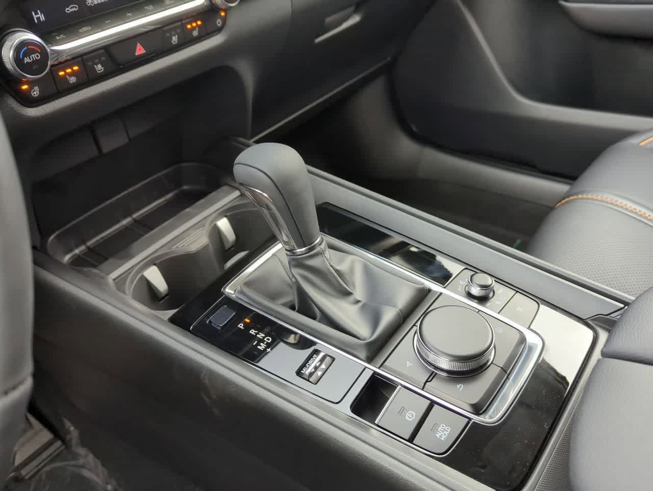 Thumbnail: 2025 Mazda CX-50 - 30