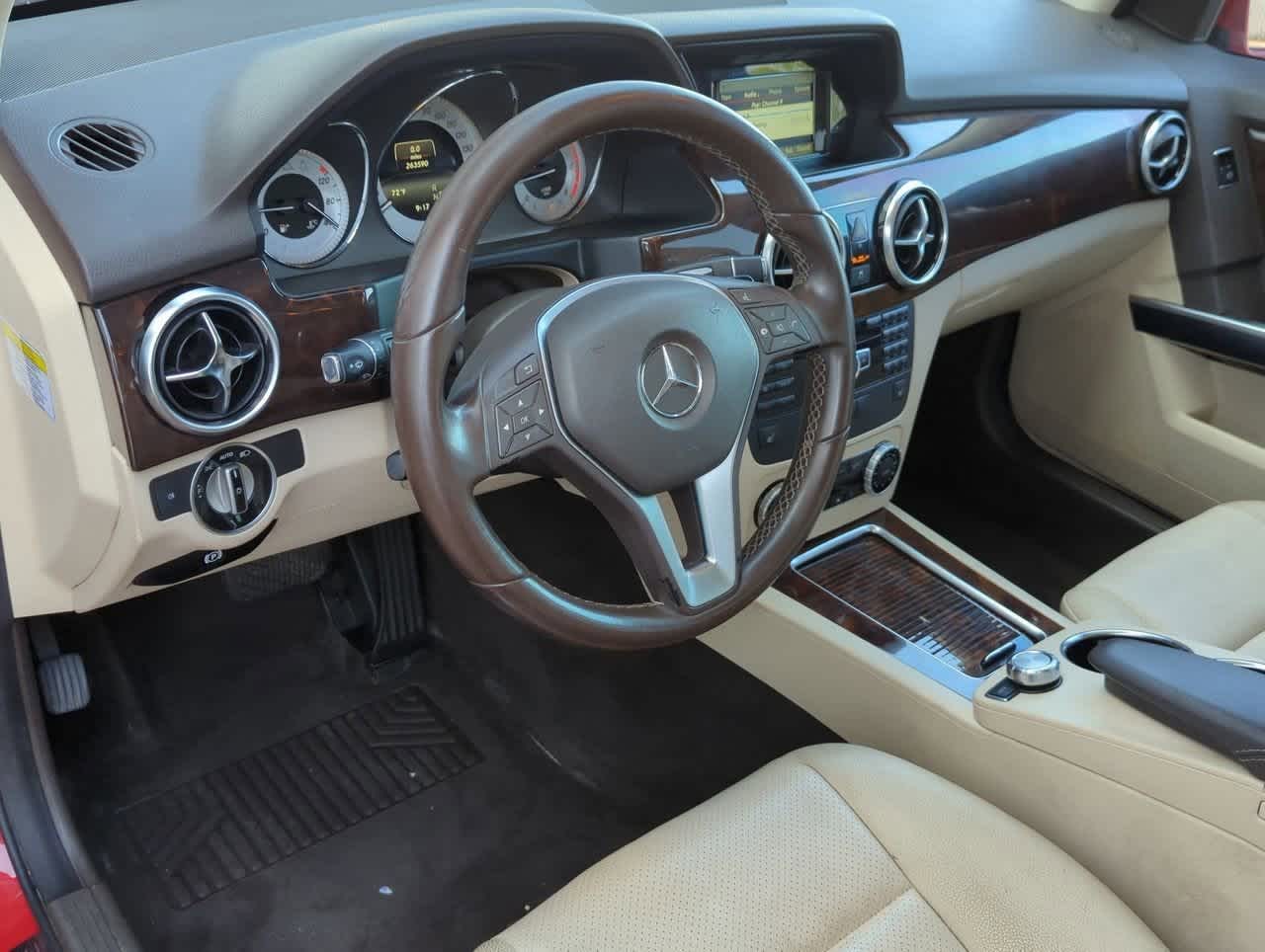 Thumbnail: 2014 Mercedes-Benz GLK - 2
