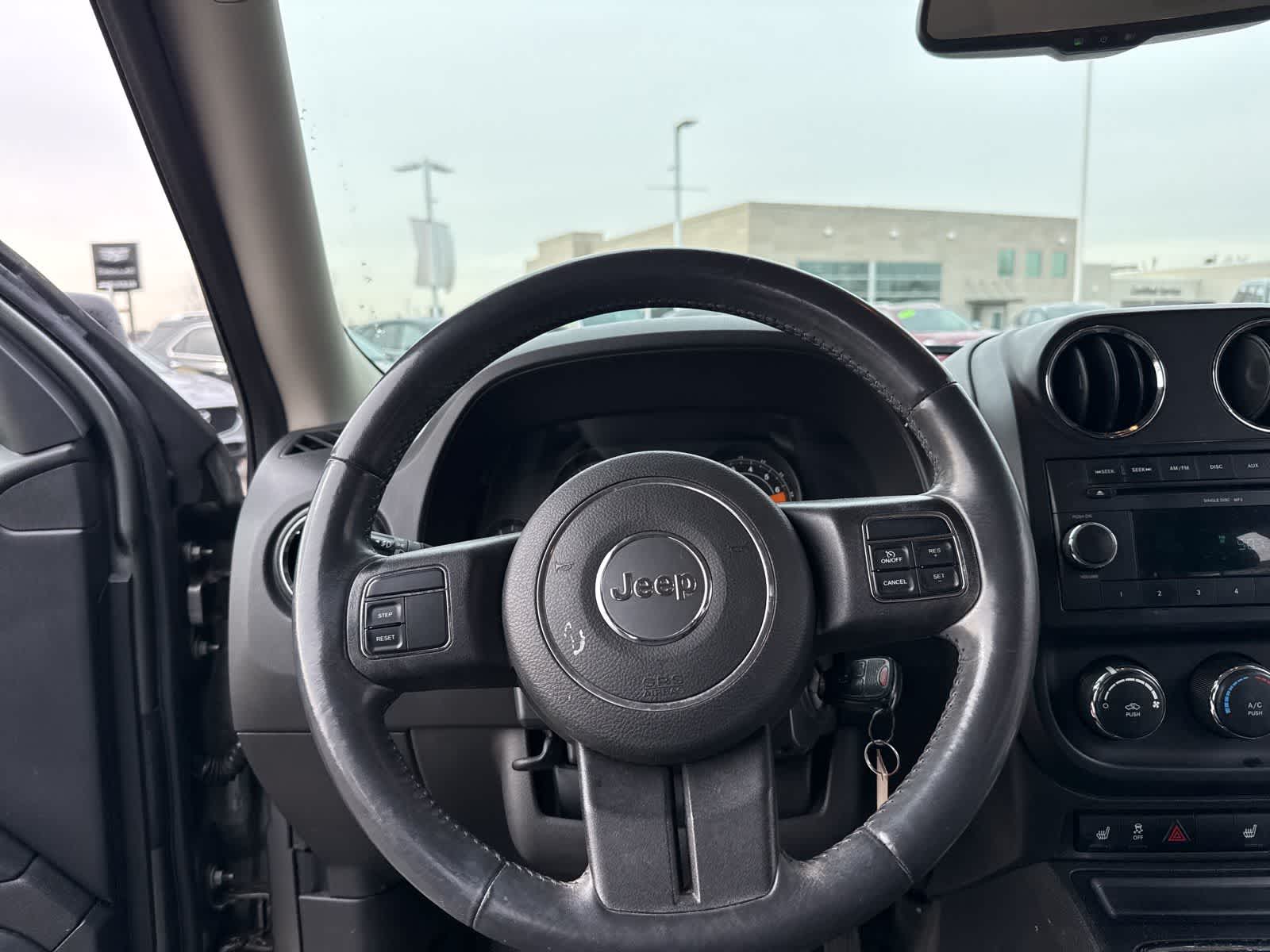 Thumbnail: 2014 Jeep Patriot - 19