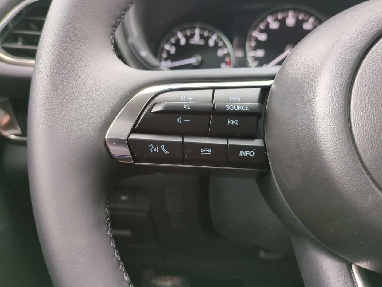 Thumbnail: 2025 Mazda CX-30 - 23