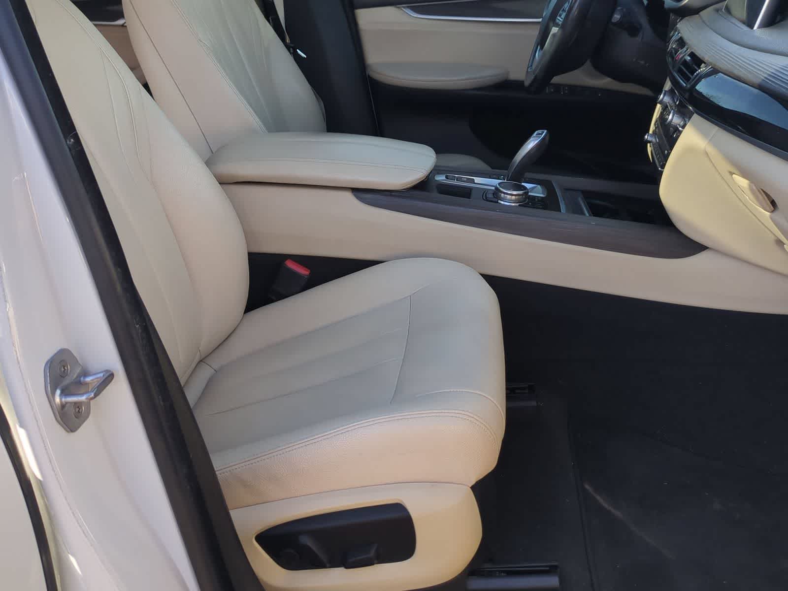 Thumbnail: 2016 BMW X5 - 22