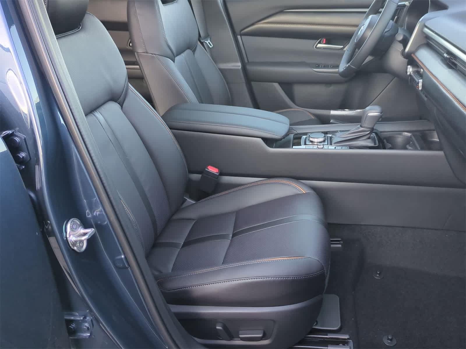 Thumbnail: 2026 Mazda CX-50 - 22