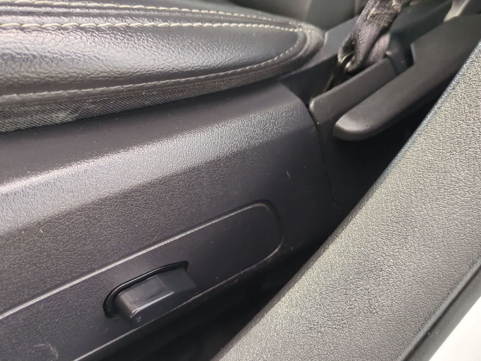 Thumbnail: 2016 Jeep Patriot - 17