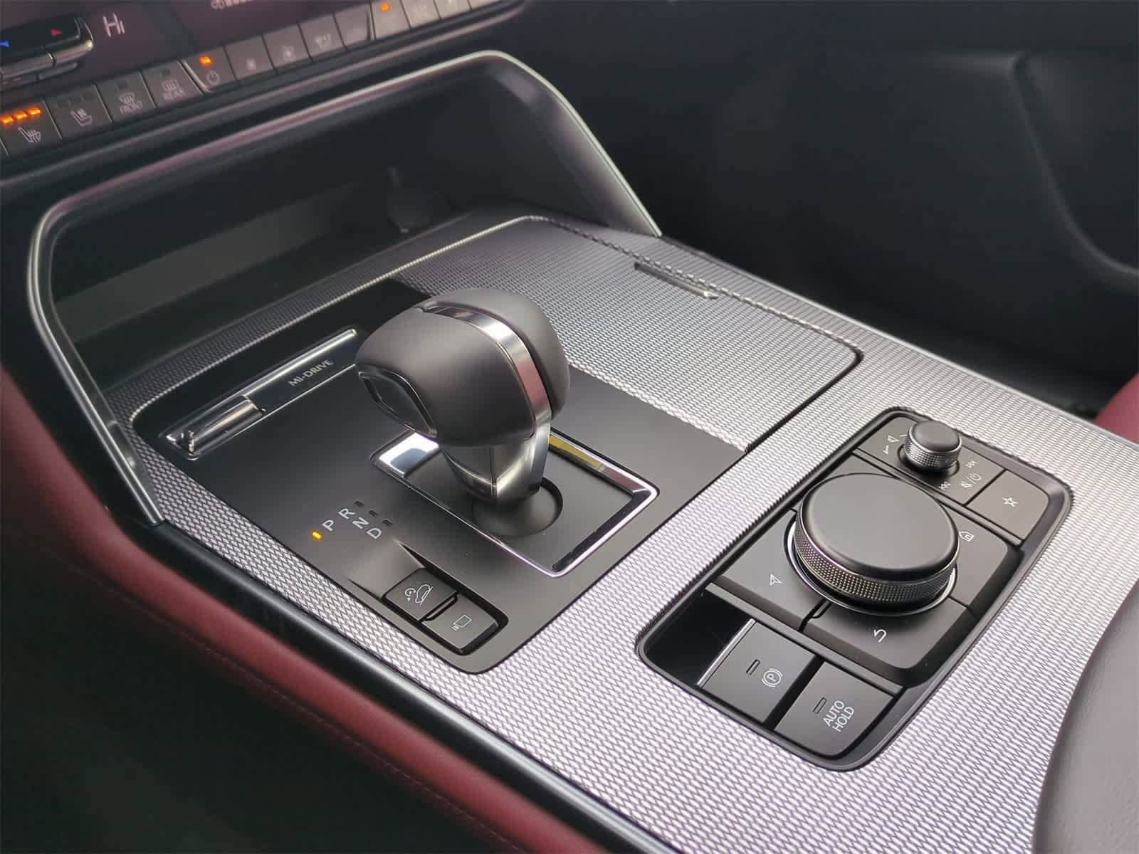 Thumbnail: 2026 Mazda CX-70 - 33