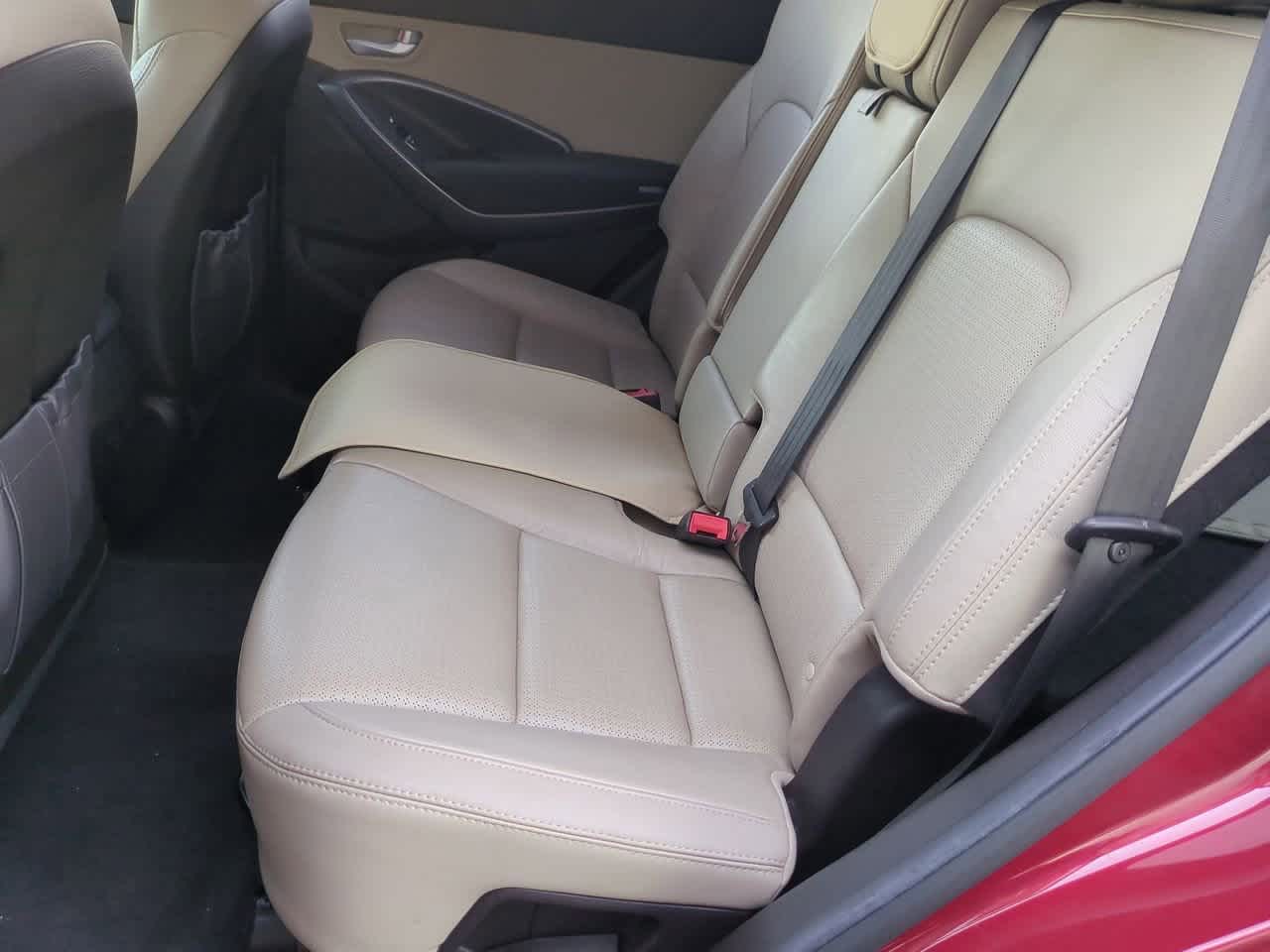 Thumbnail: 2013 Hyundai Santa Fe - 18