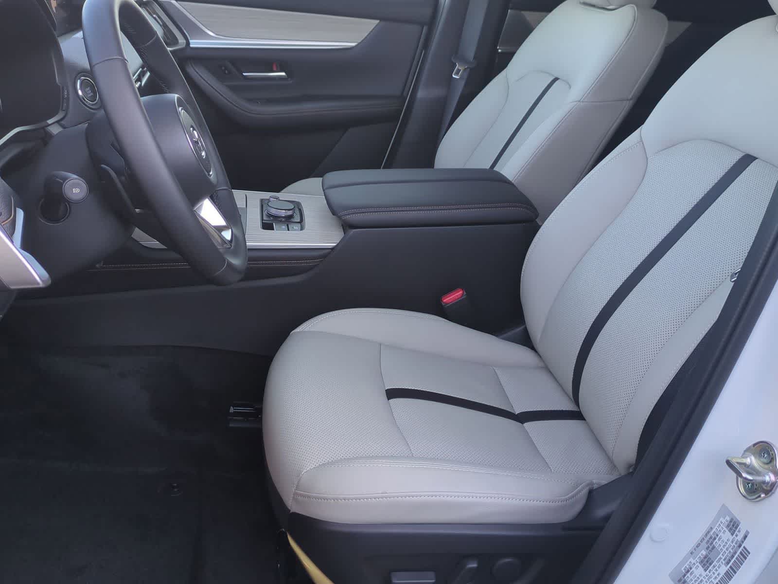 Thumbnail: 2026 Mazda CX-90 - 14