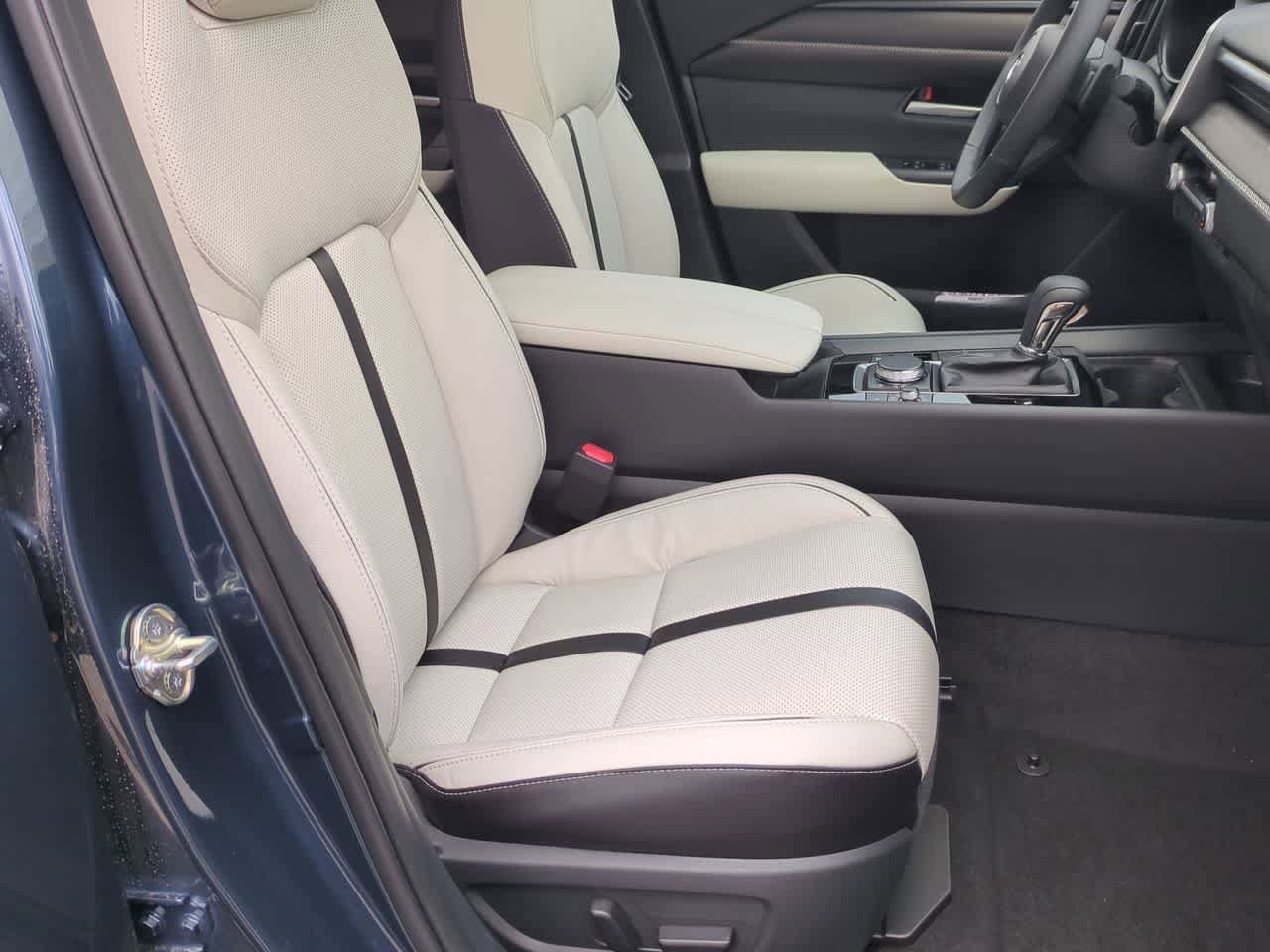 Thumbnail: 2026 Mazda CX-50 - 22