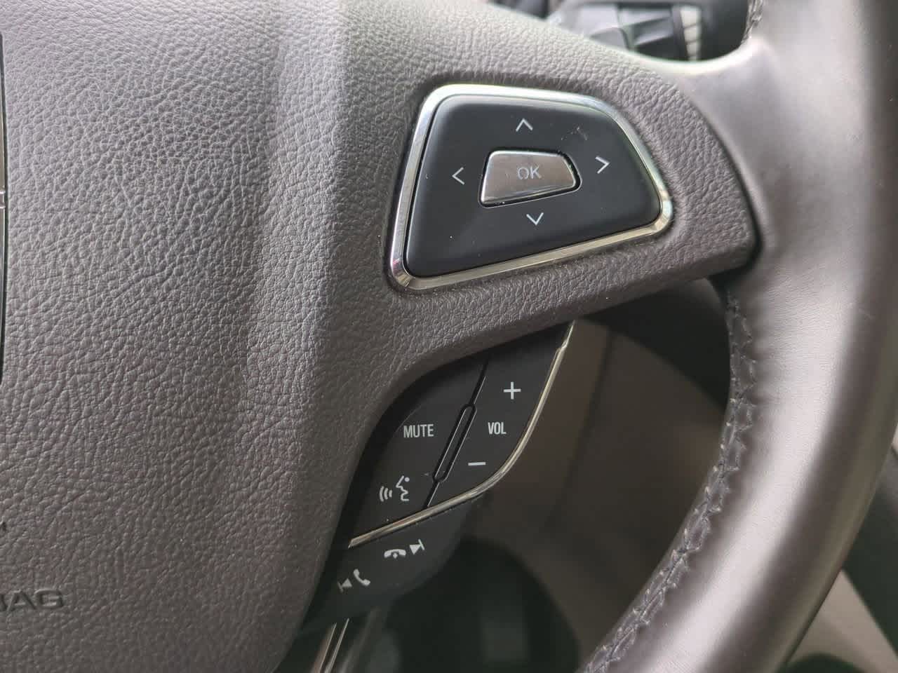 Thumbnail: 2017 Lincoln MKC - 23