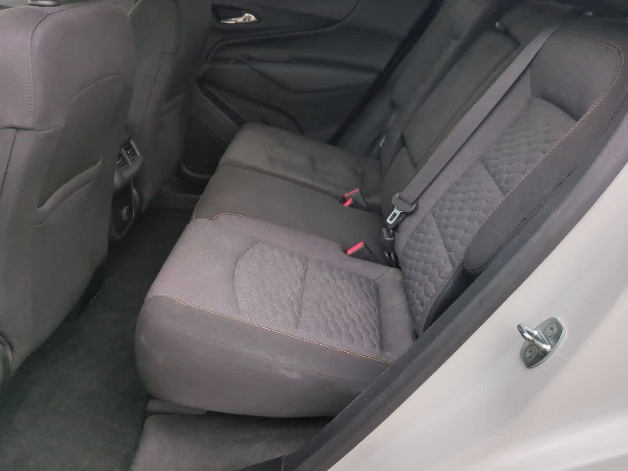 Thumbnail: 2018 Chevrolet Equinox - 18