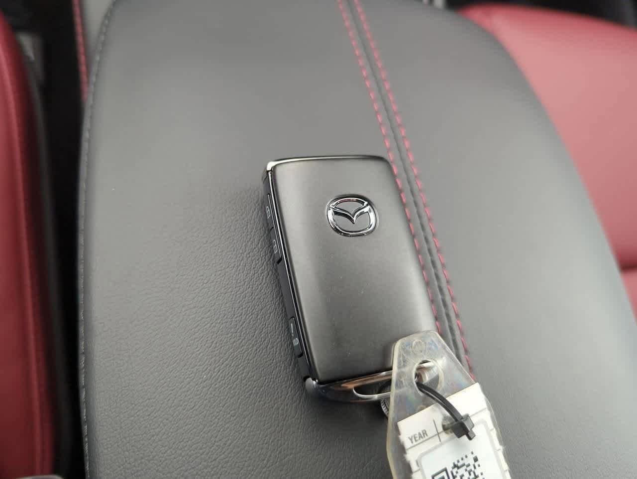 Thumbnail: 2025 Mazda CX-30 - 32