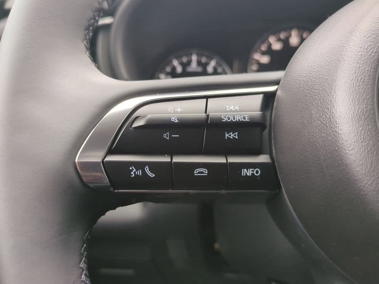 Thumbnail: 2025 Mazda CX-30 - 21