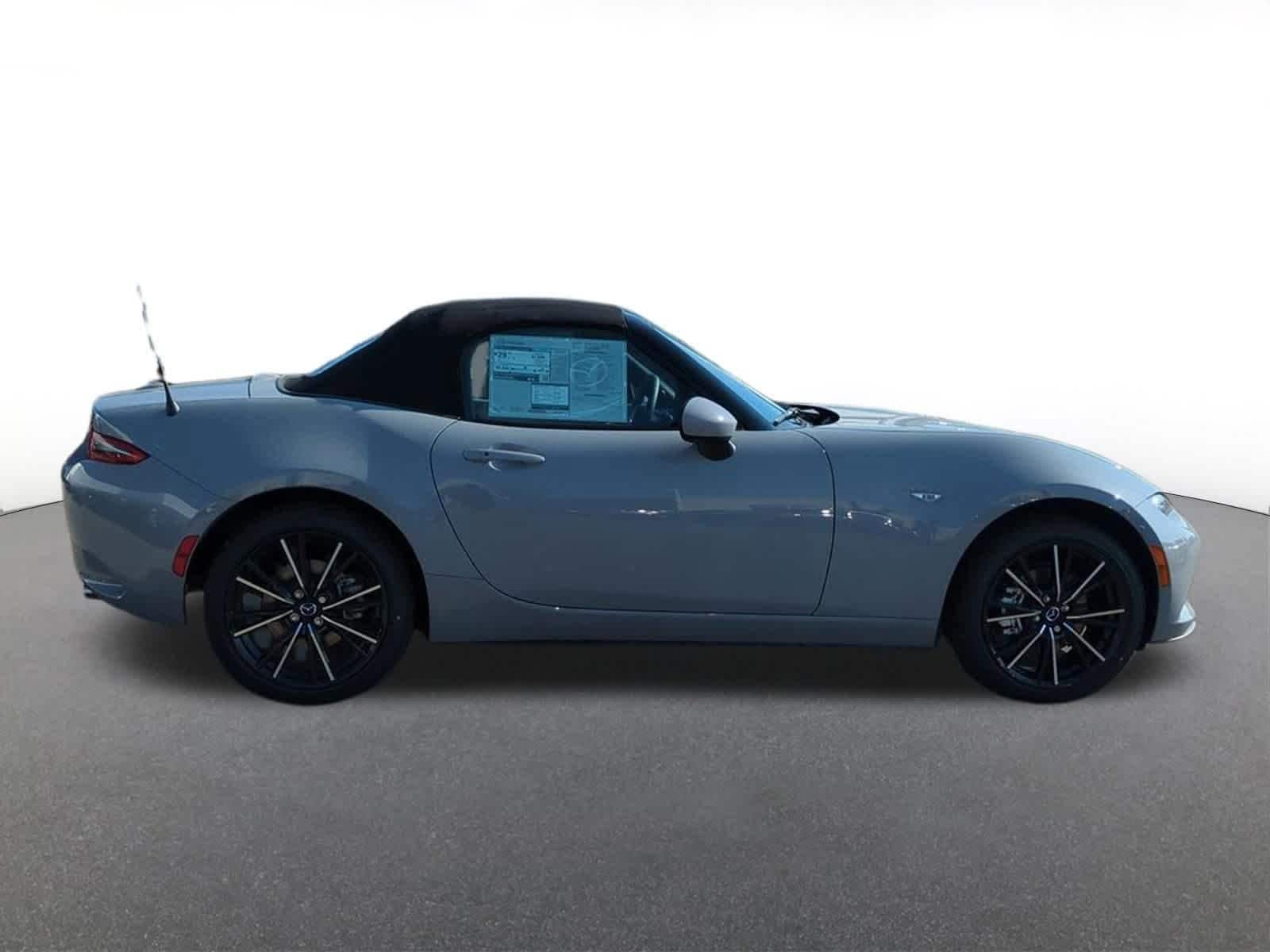 Thumbnail: 2025 Mazda MX-5 Miata - 7
