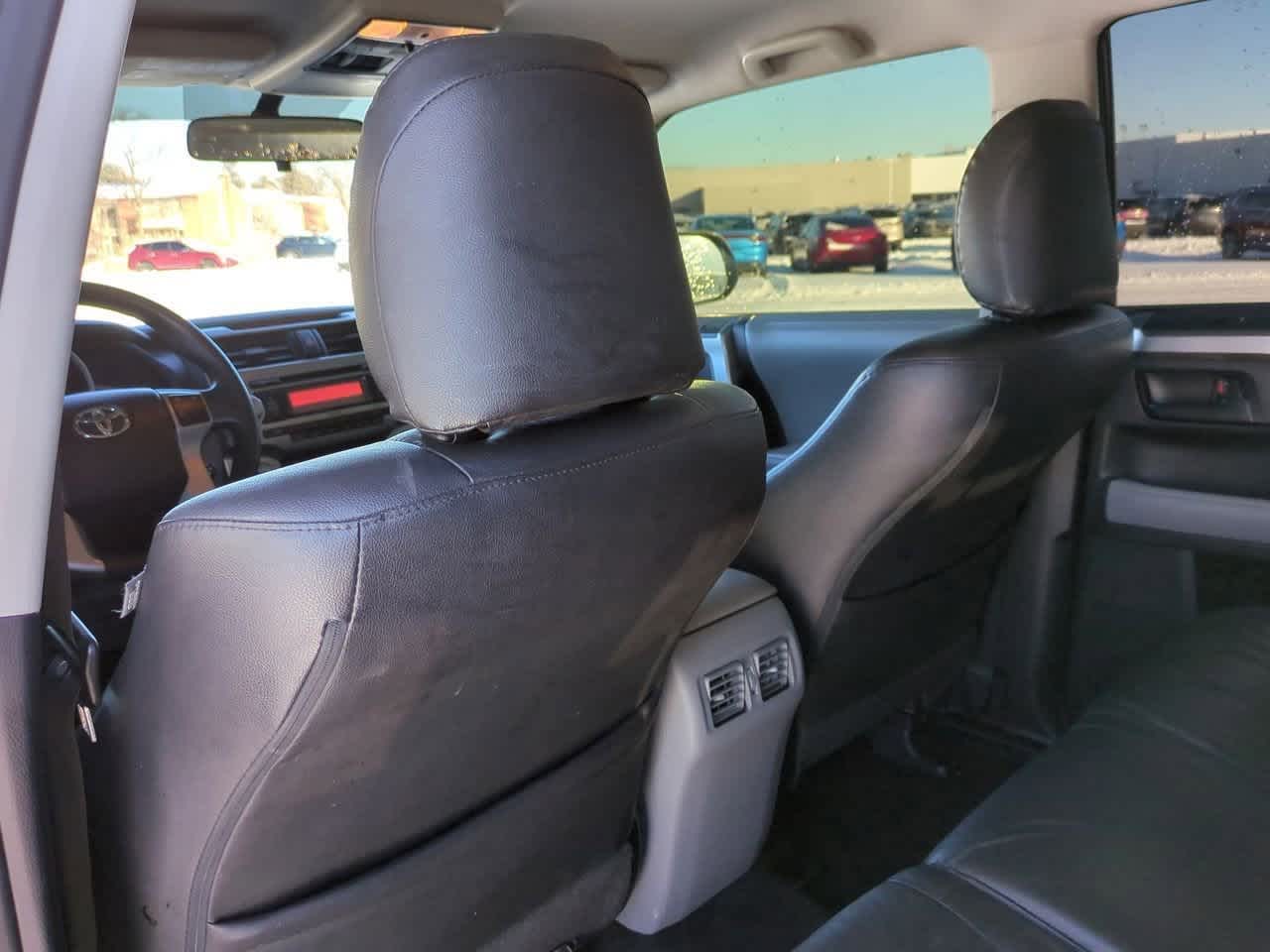 Thumbnail: 2013 Toyota 4Runner - 18