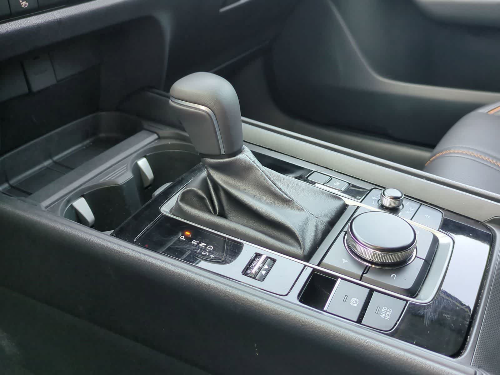 Thumbnail: 2025 Mazda CX-50 - 32