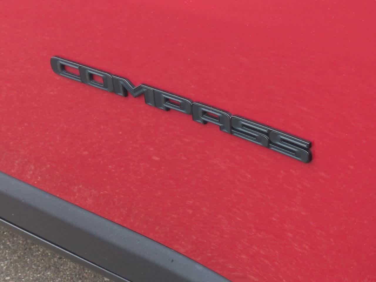 Thumbnail: 2020 Jeep Compass - 12