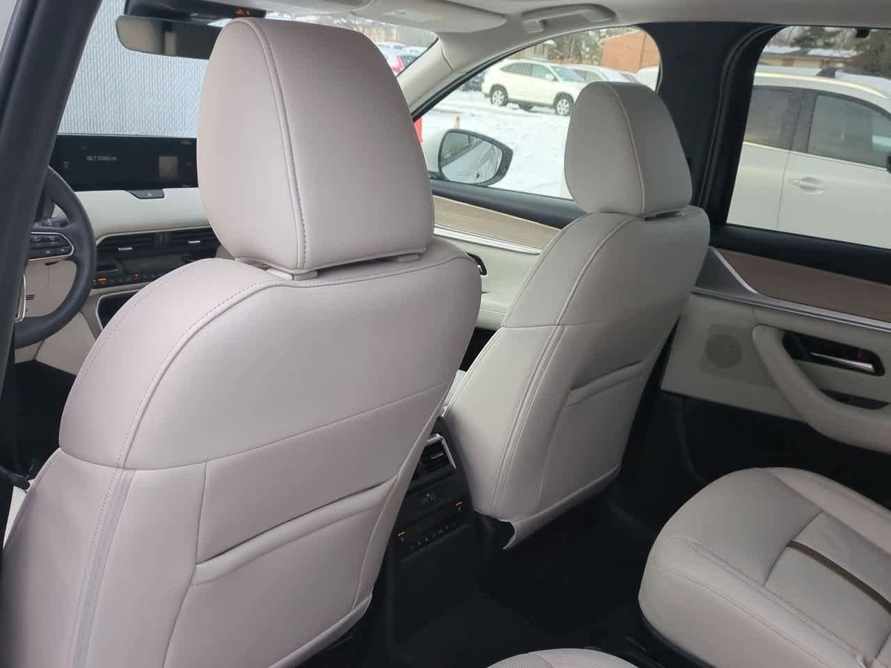 Thumbnail: 2026 Mazda CX-90 - 17