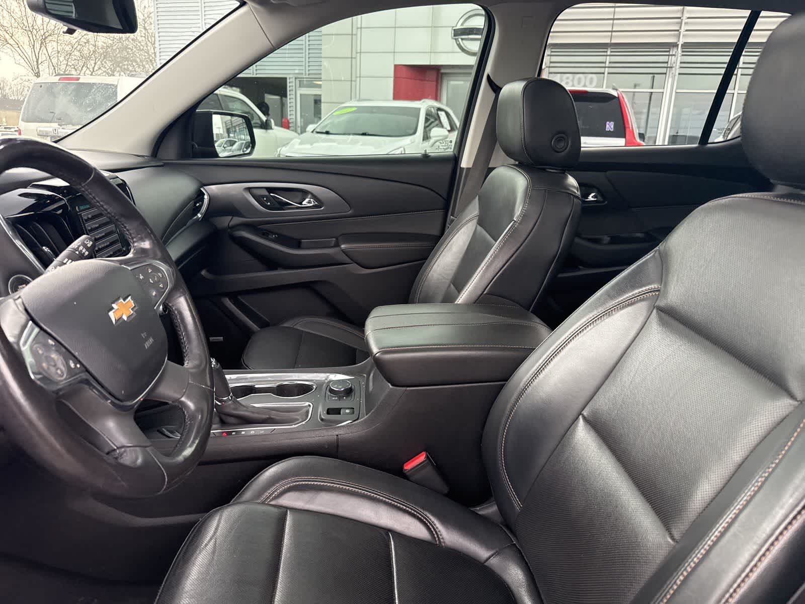 Thumbnail: 2019 Chevrolet Traverse - 14