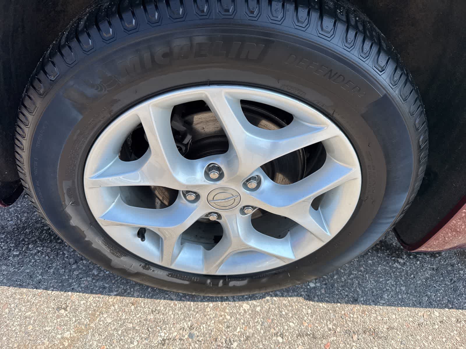 Thumbnail: 2017 Chrysler Pacifica - 11