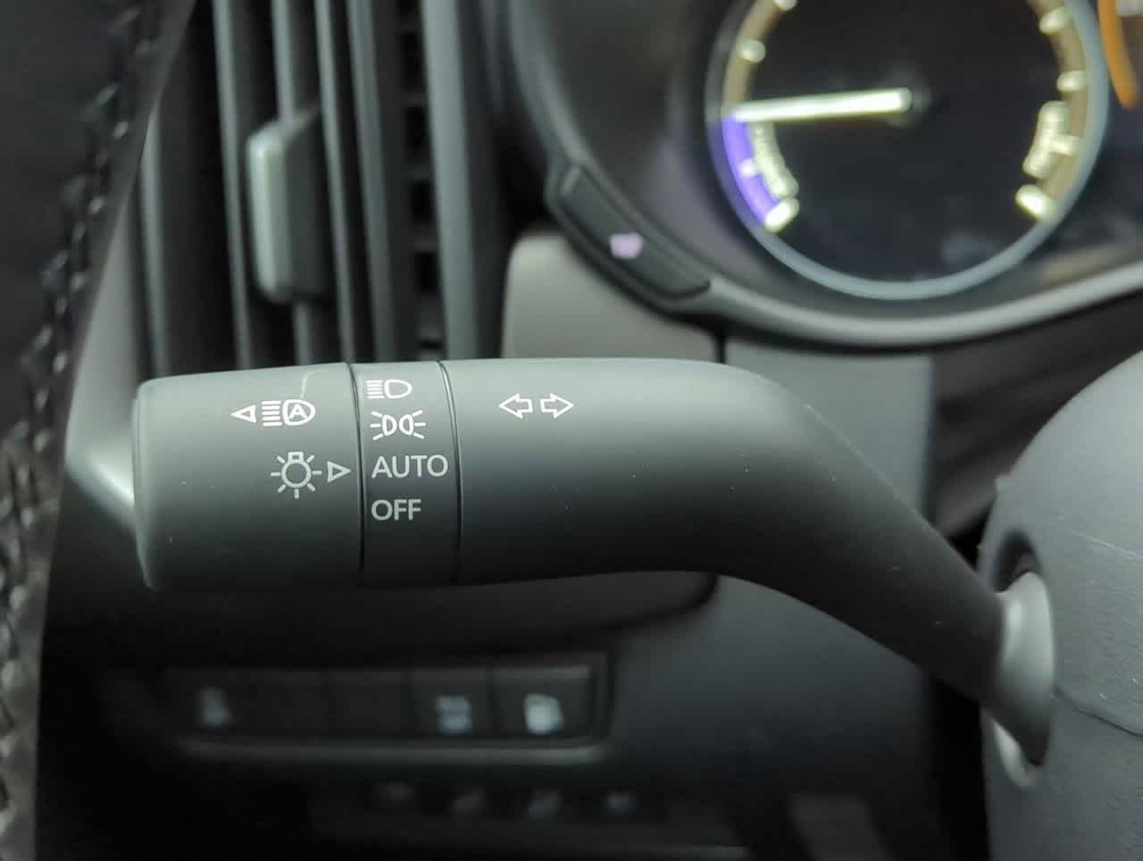 Thumbnail: 2025 Mazda CX-50 - 26