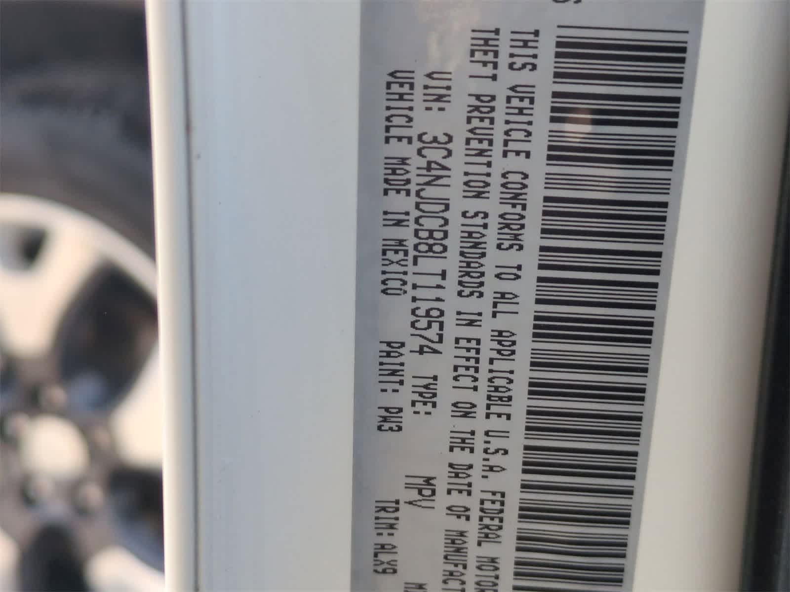 Thumbnail: 2020 Jeep Compass - 33