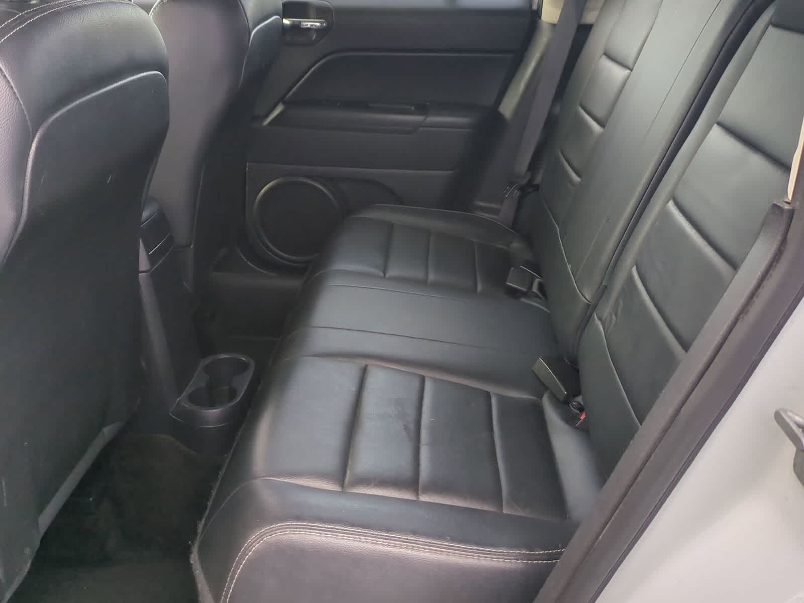 Thumbnail: 2016 Jeep Patriot - 20