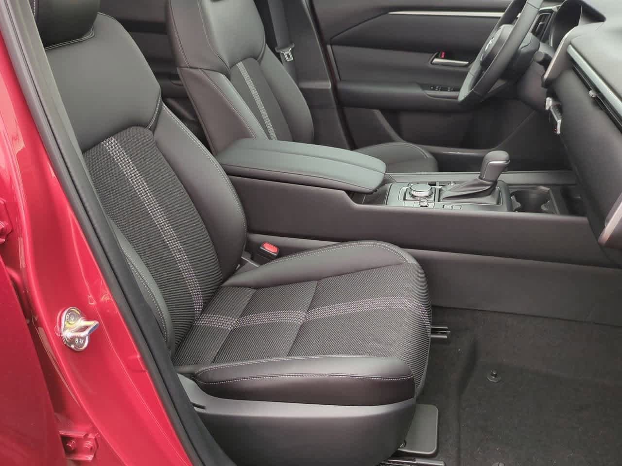 Thumbnail: 2026 Mazda CX-50 - 21