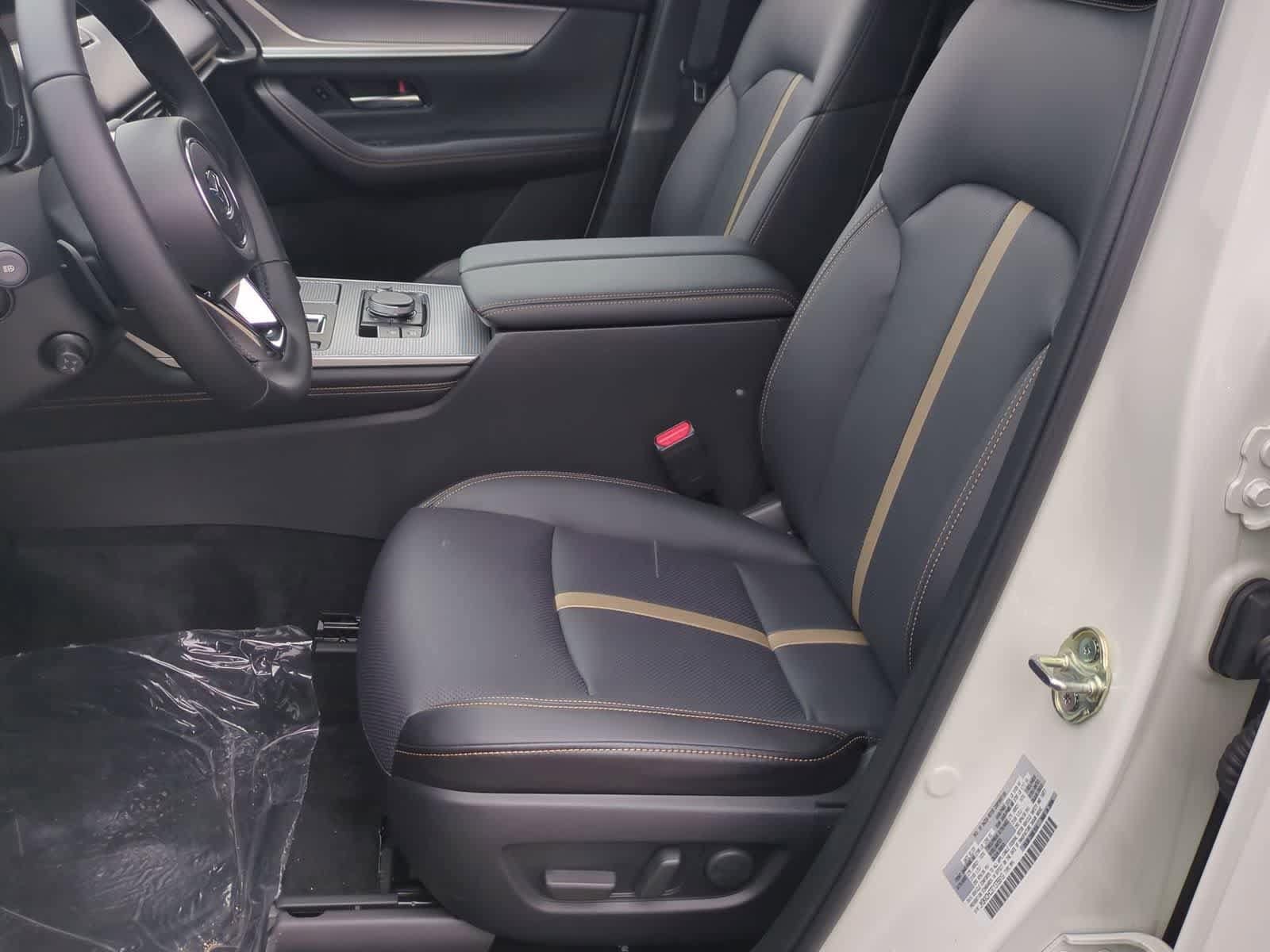 Thumbnail: 2026 Mazda CX-90 - 15