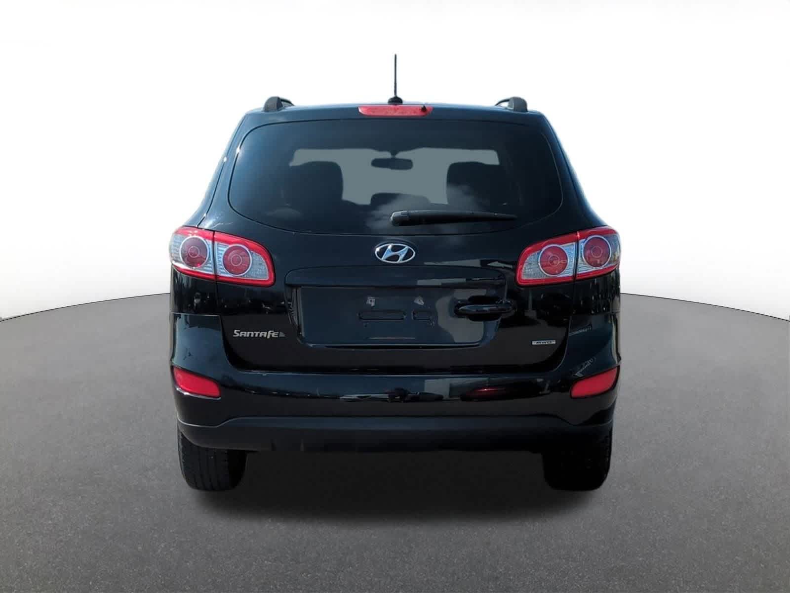 Thumbnail: 2012 Hyundai Santa Fe - 5