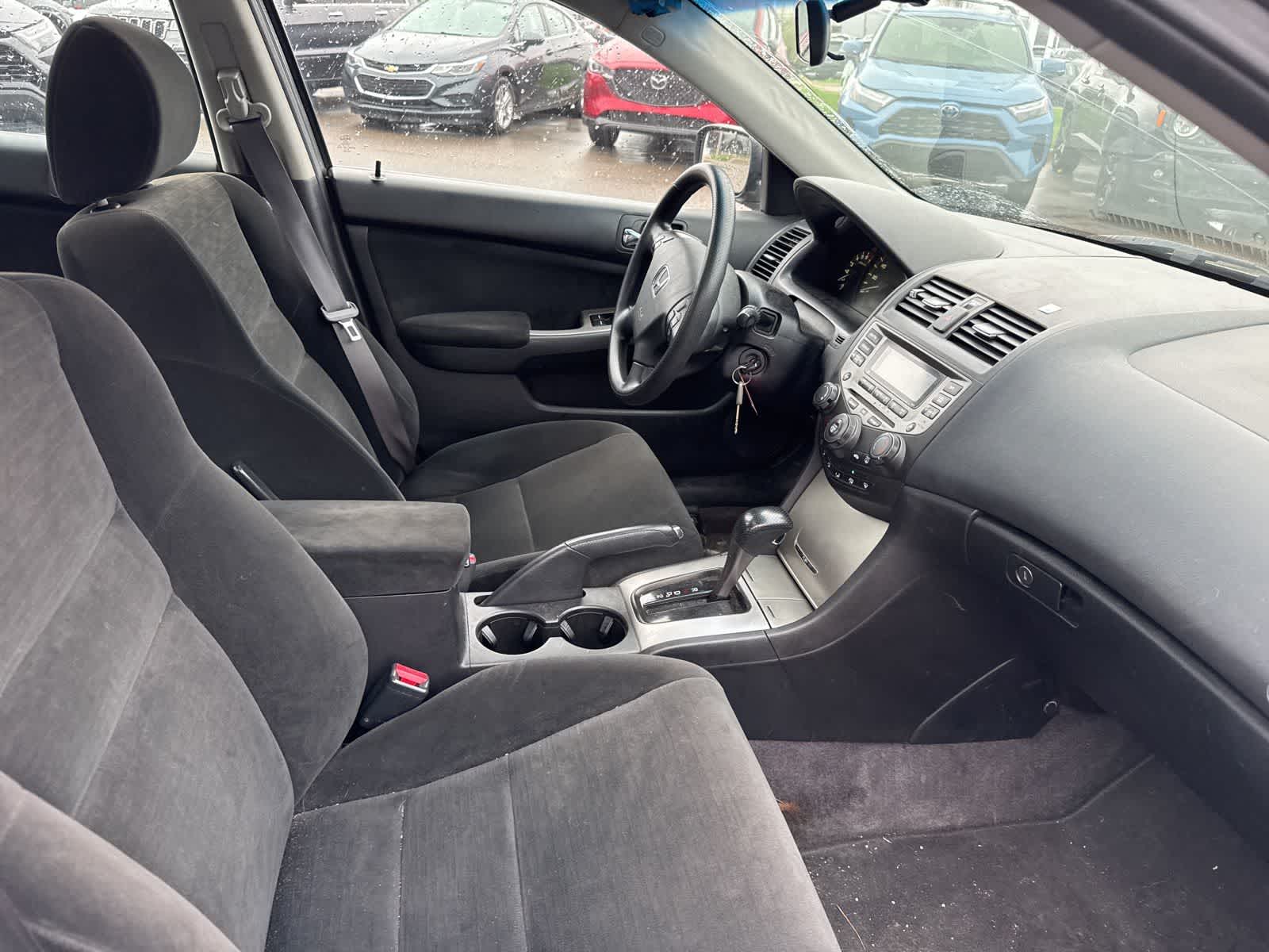 Thumbnail: 2006 Honda Accord - 24