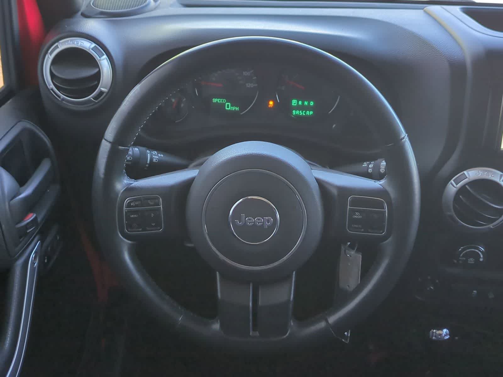 Thumbnail: 2015 Jeep Wrangler - 22