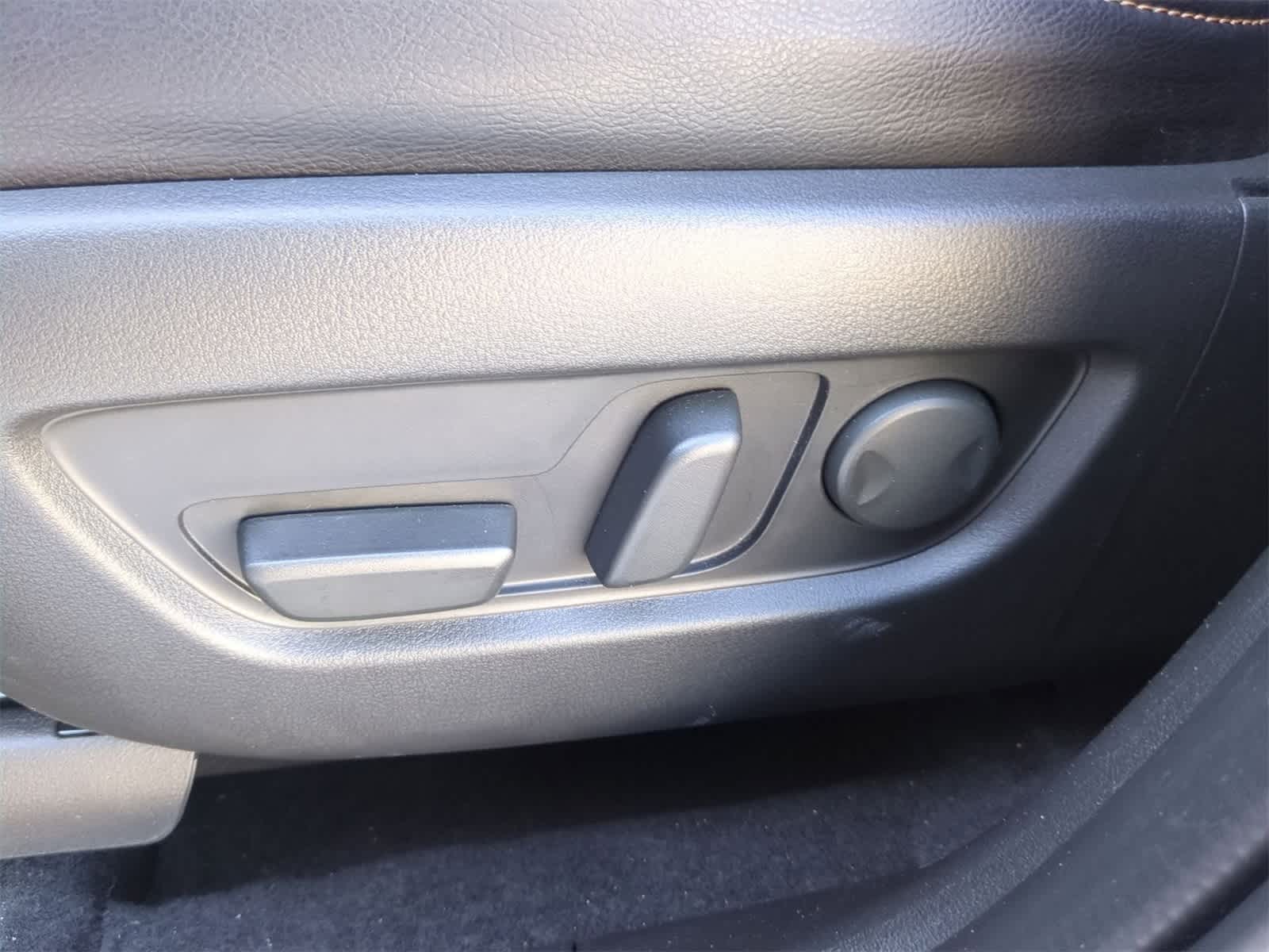 Thumbnail: 2025 Mazda CX-90 - 16