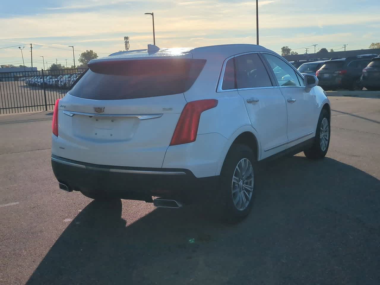 Thumbnail: 2018 Cadillac XT5 - 6