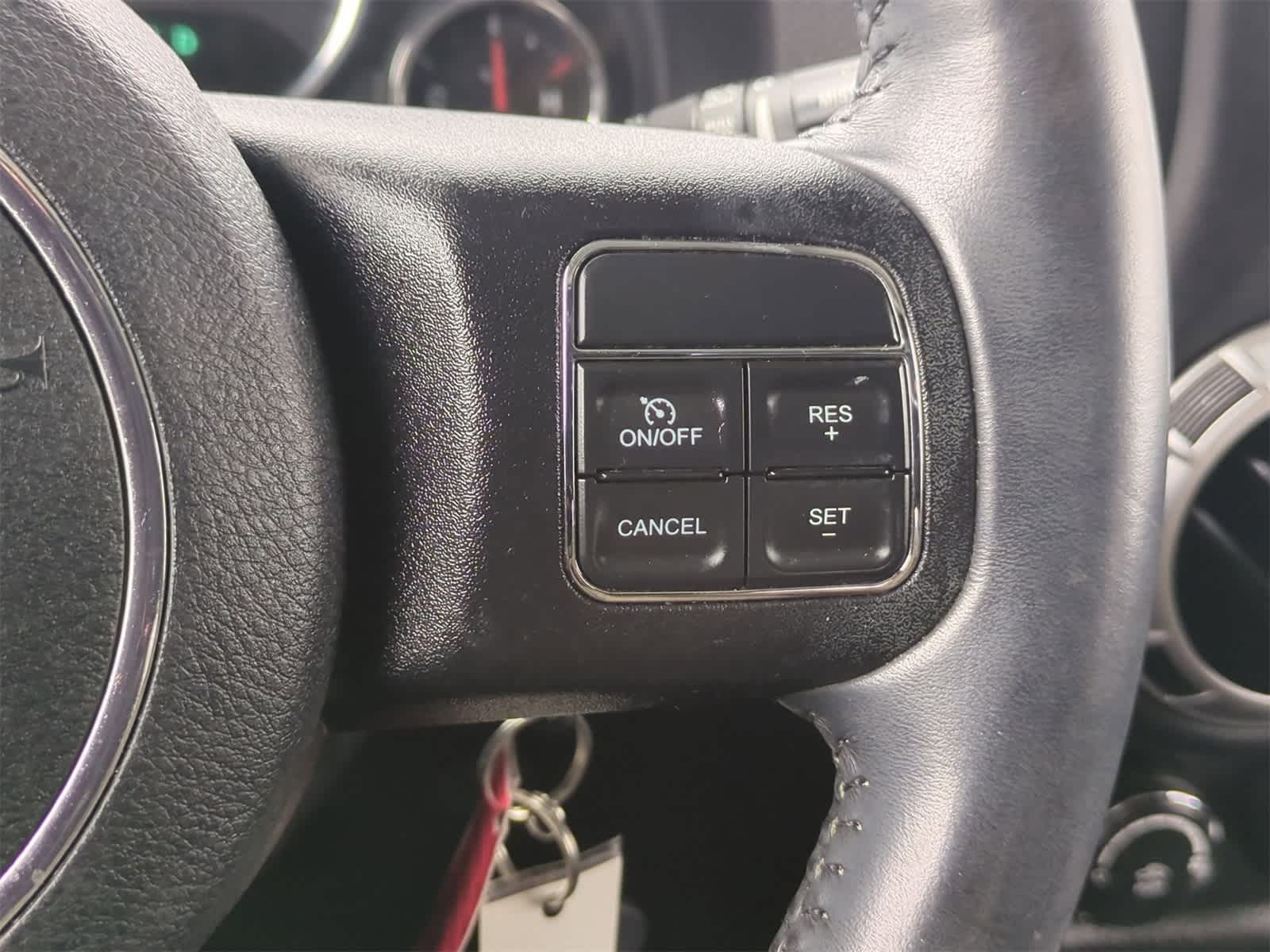 Thumbnail: 2015 Jeep Wrangler - 23