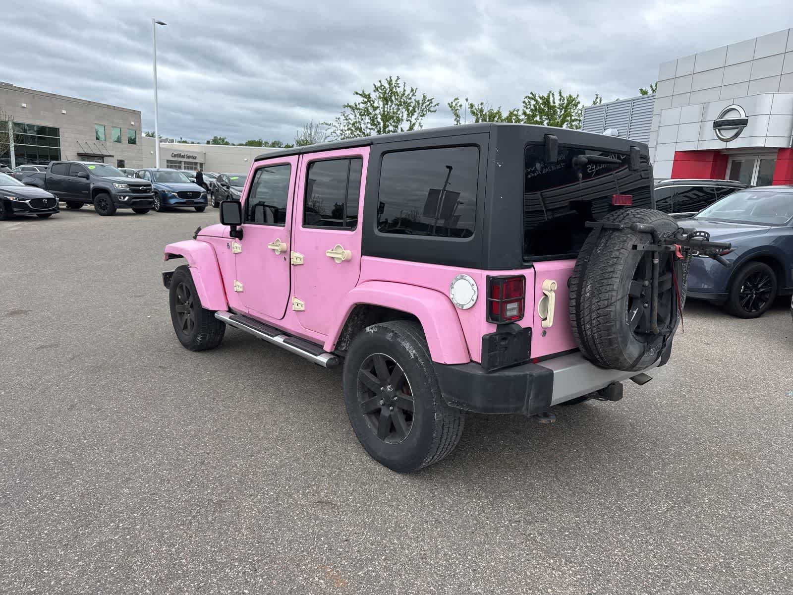 Thumbnail: 2015 Jeep Wrangler - 7