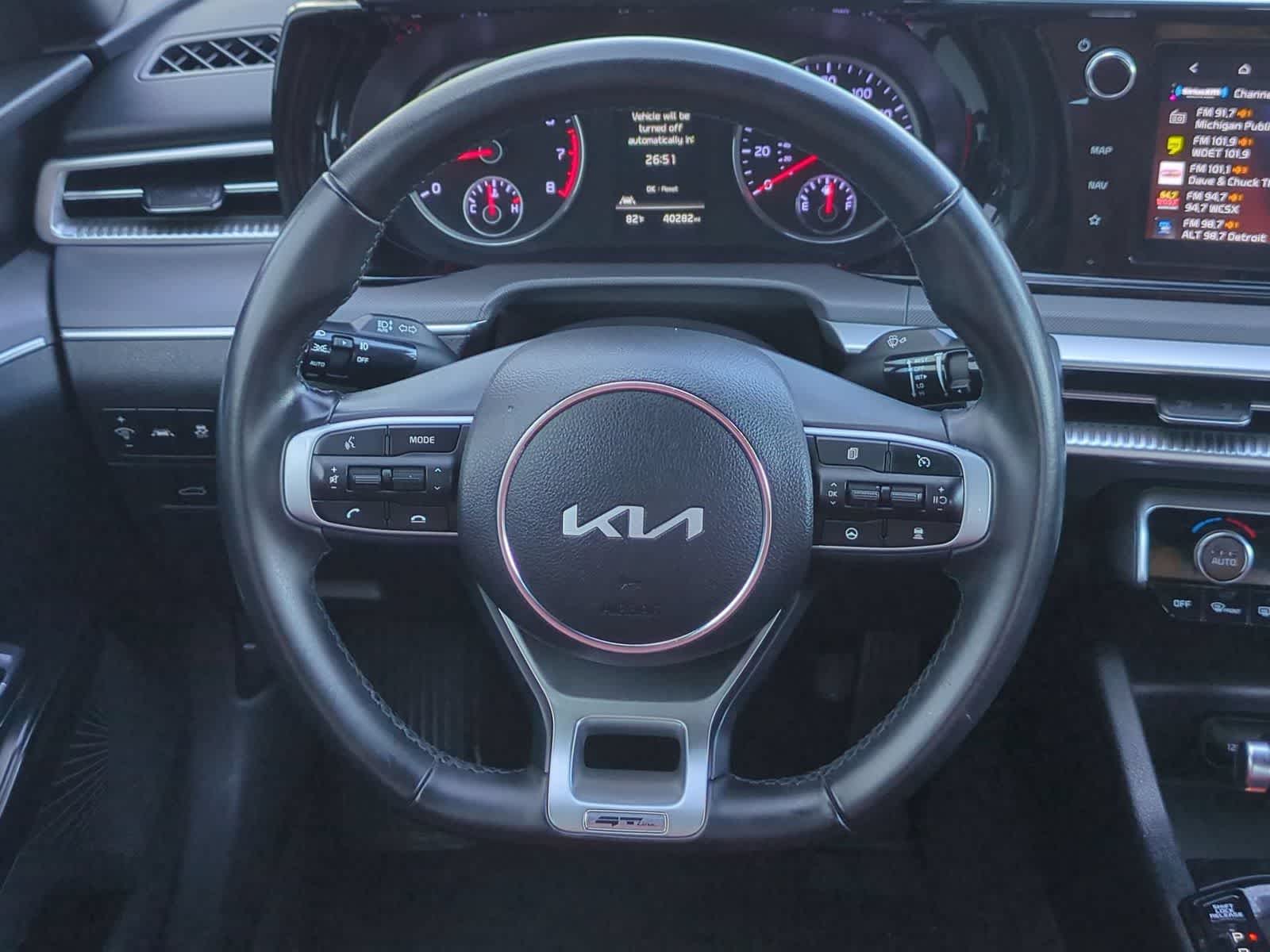 Thumbnail: 2023 Kia K5 - 21
