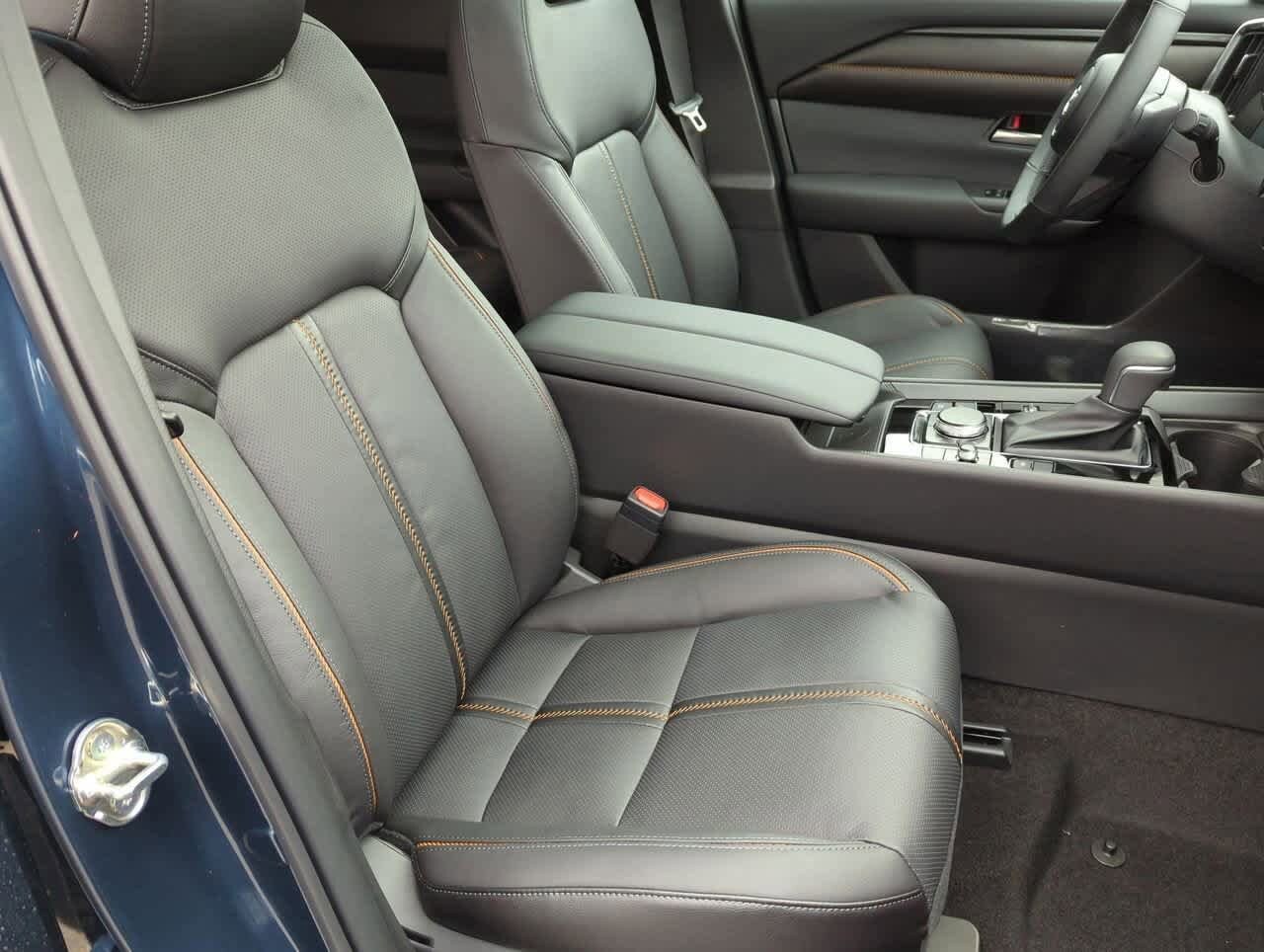 Thumbnail: 2025 Mazda CX-50 - 21