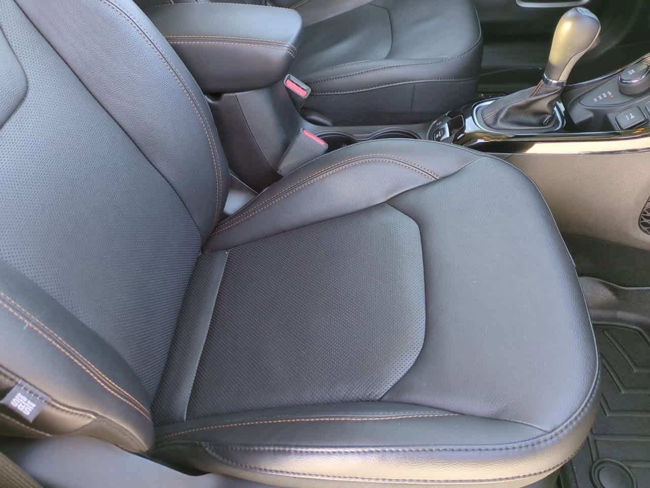 Thumbnail: 2018 Jeep Compass - 18