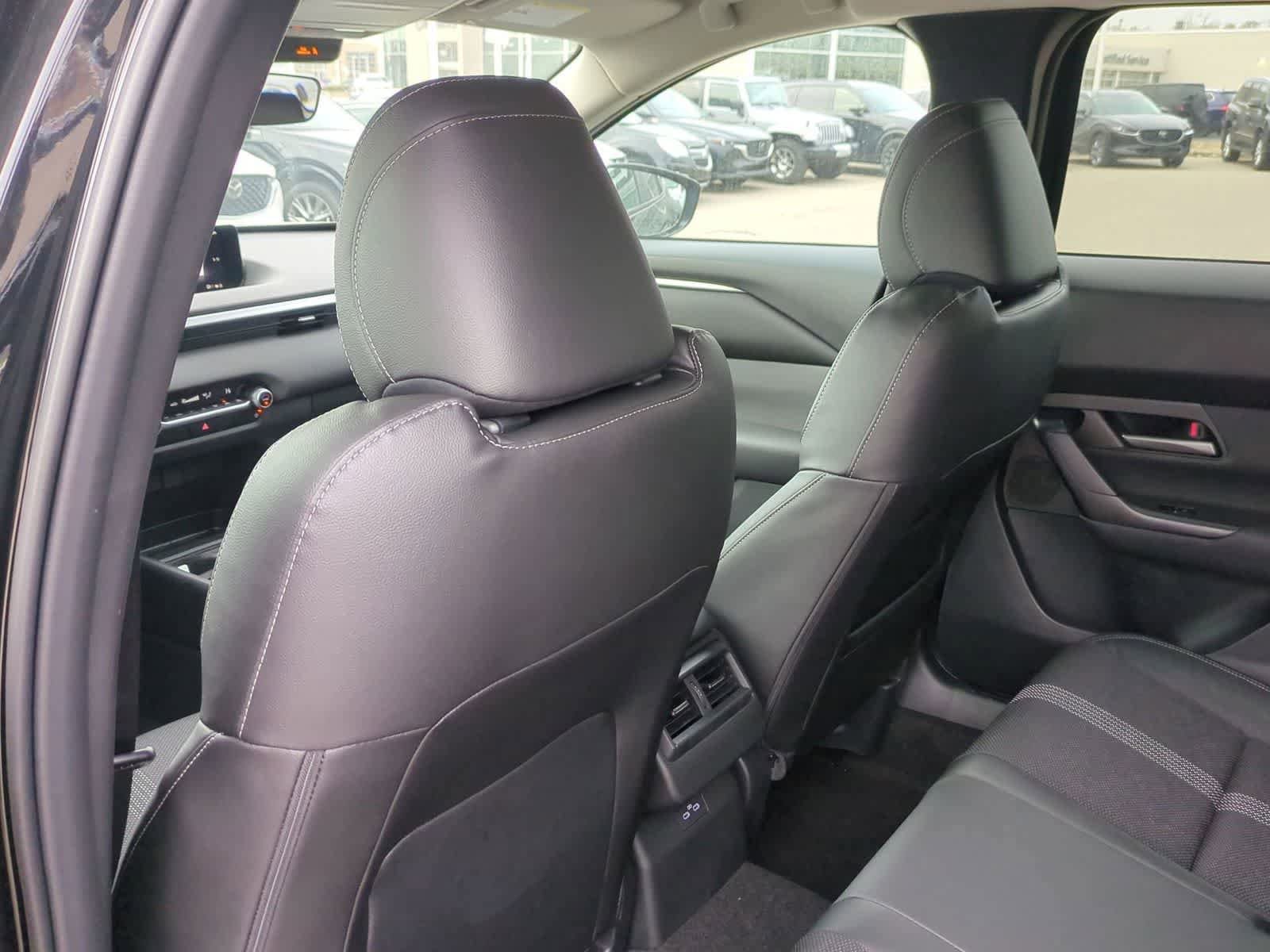 Thumbnail: 2026 Mazda CX-50 - 17