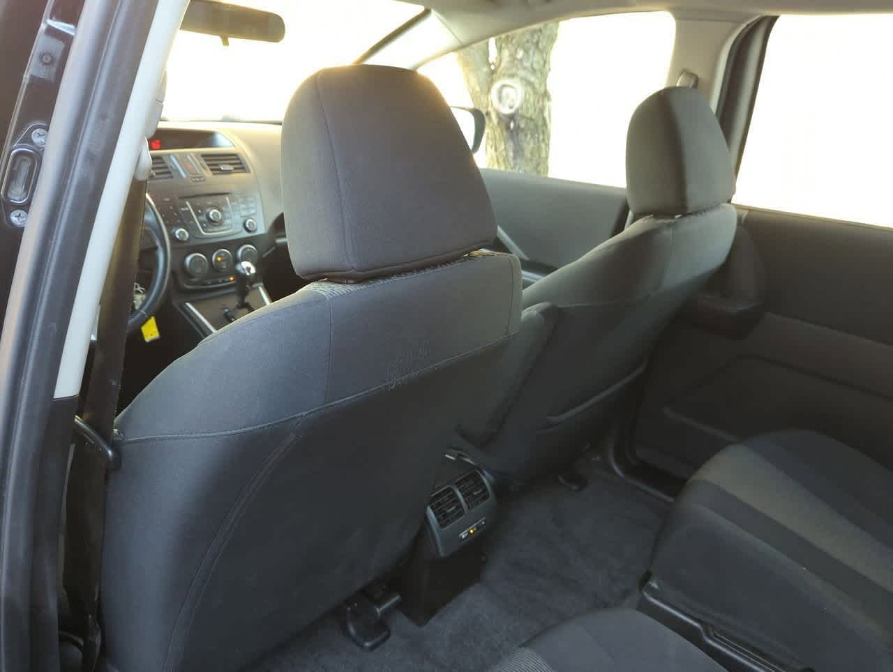 Thumbnail: 2012 Mazda Mazda5 - 17