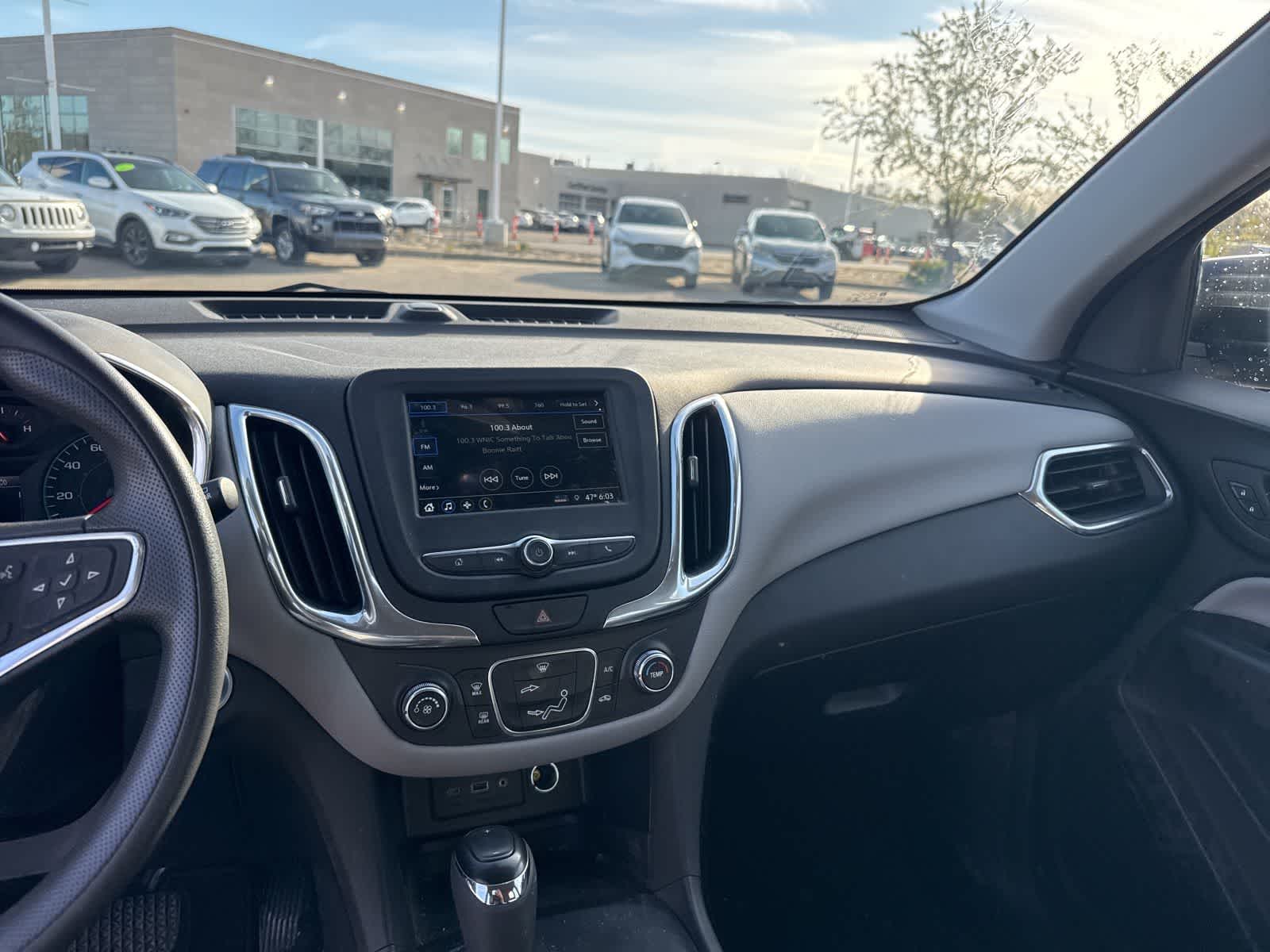 Thumbnail: 2019 Chevrolet Equinox - 21