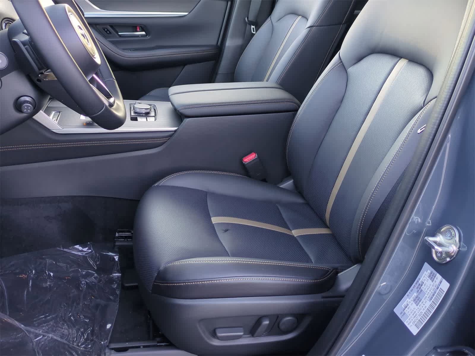 Thumbnail: 2026 Mazda CX-90 - 15