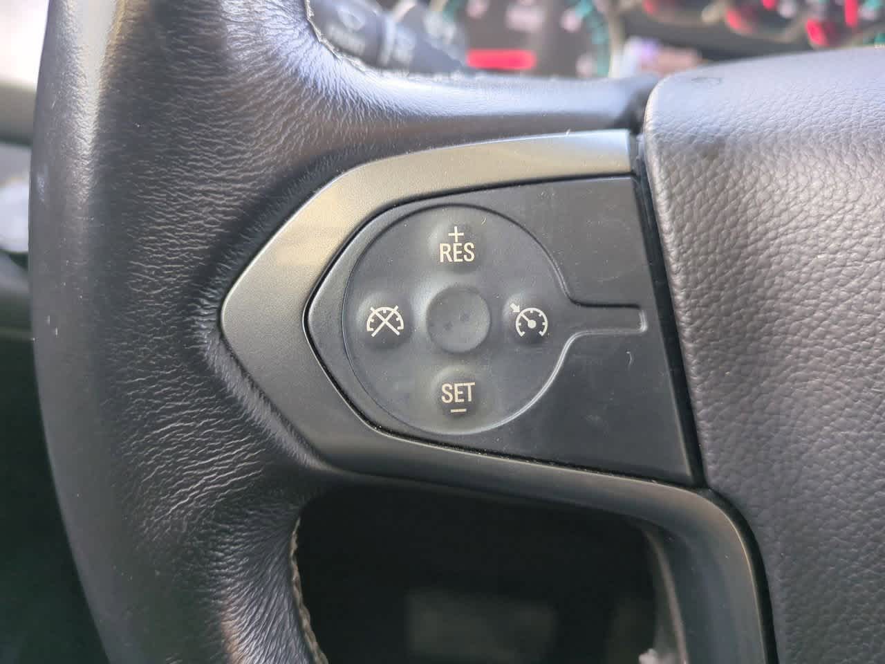 Thumbnail: 2017 Chevrolet Suburban - 23